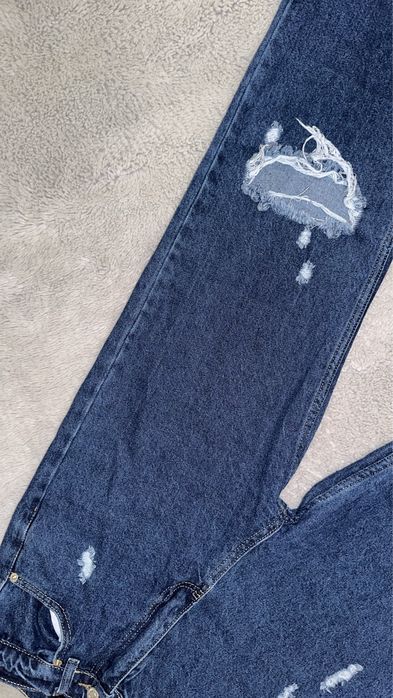 Дънки размер S/M чисто нови