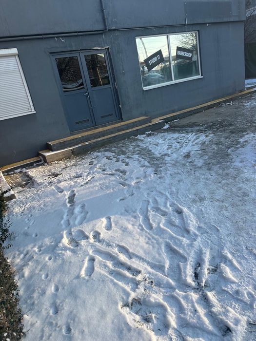 De inchiriat spatiu comercial