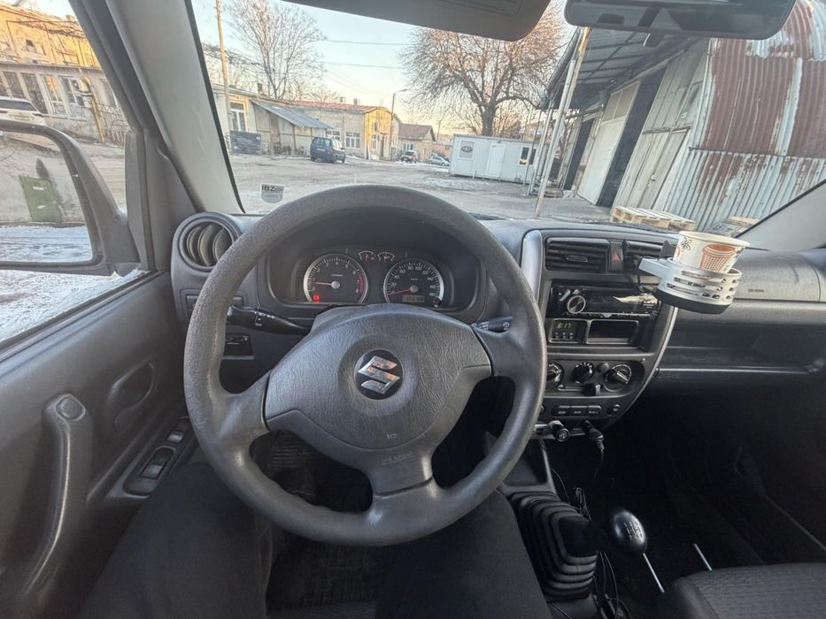 Сузуки , Джимни