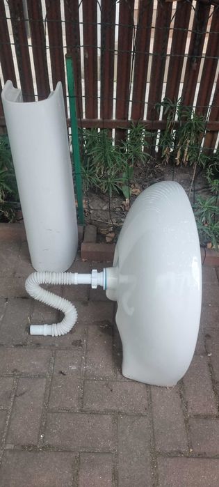 chiveta bucatarie si chiuveta baie