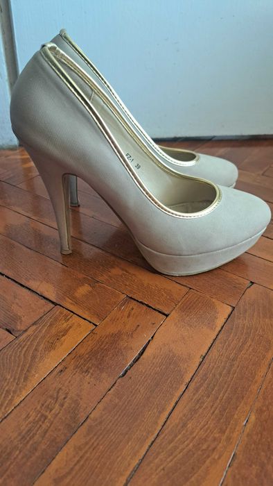 Дамски официални обувки