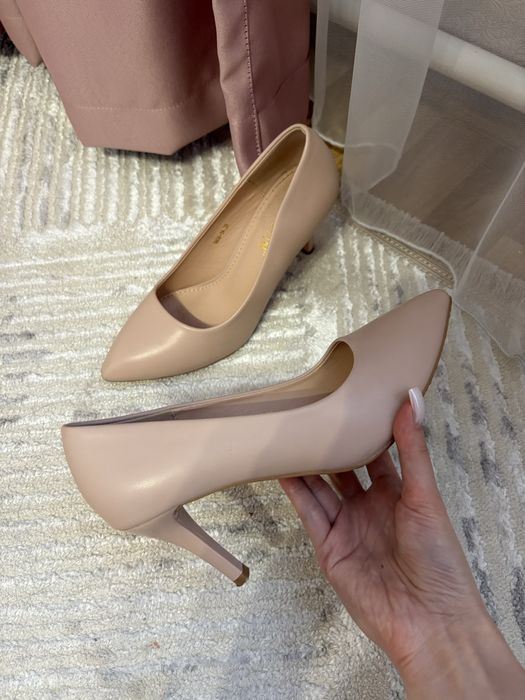 Женские туфли 37 размер