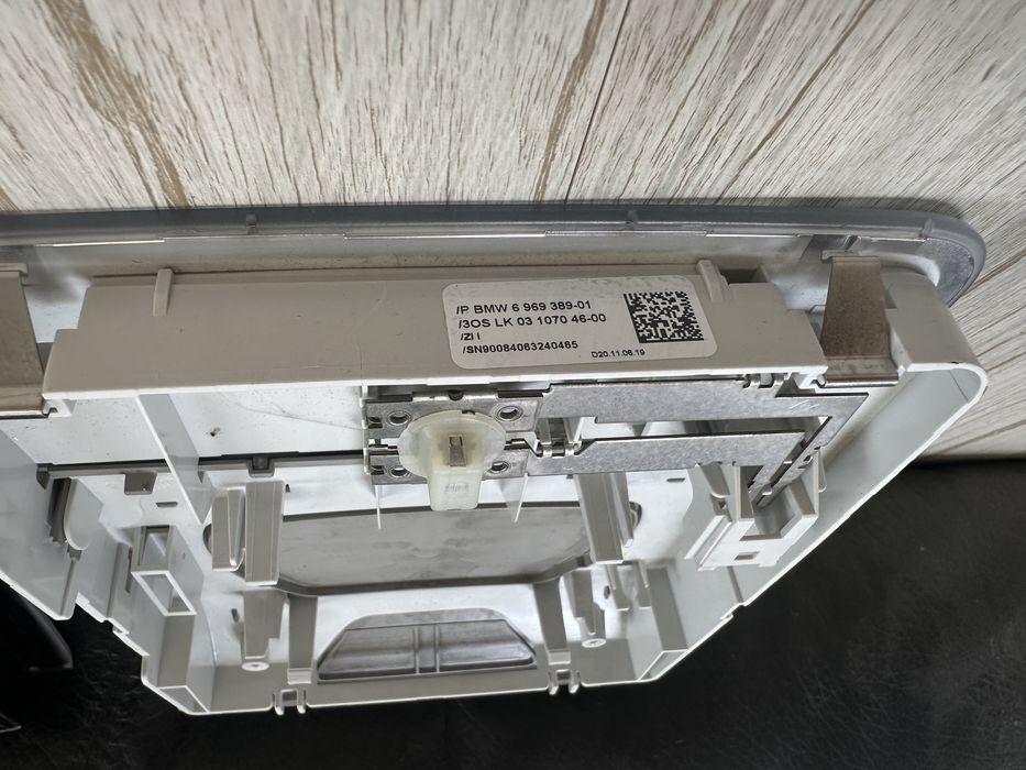 Плафони за BMW E90 преди фейса