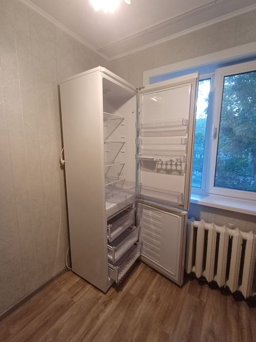 1 комнатная квартира Караван. 3й этааж.