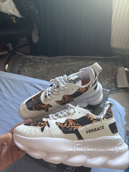versace chain reaction
