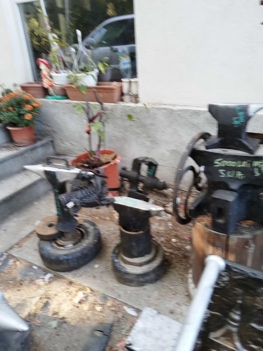 Nicovala atelier fierărie menghina