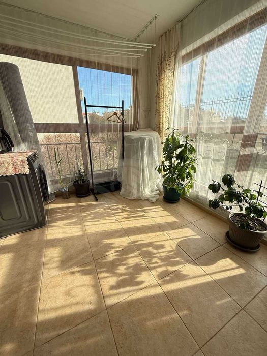 Продава се Тристаен апартамент в София, Хладилника - 95 кв.м за 853 €/кв.м - Снимка #3