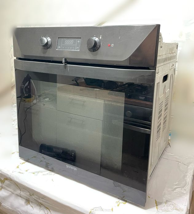 Духовка встраеваемая Gorenge