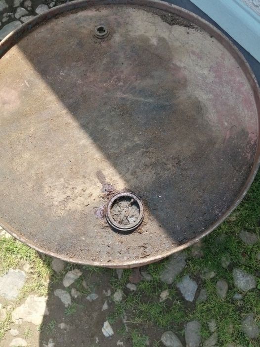 Butoi metalic 200 litri