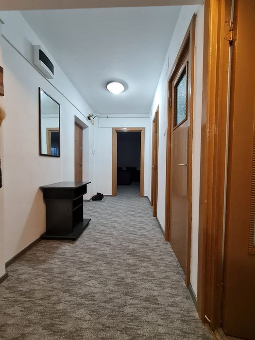 Inchiriez apartament 2 camere decomandat Vlaicu-Lebada