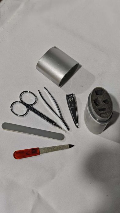 Маникюрный набор 5 предметов