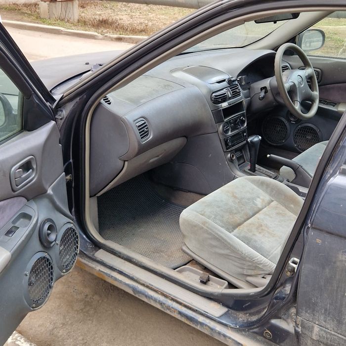 Продам Nissan sunny.