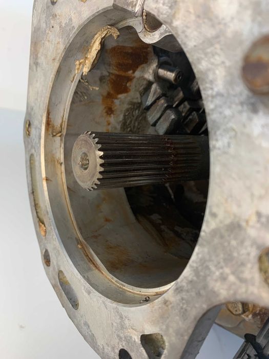 Скоростна кутия Мицубиши л200 2.5 Mitsubishi L200 2.5TD 115ks (96-07г)