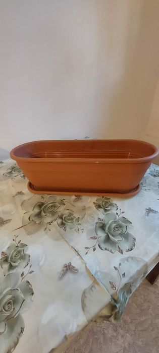 Продам вазоны для цветов