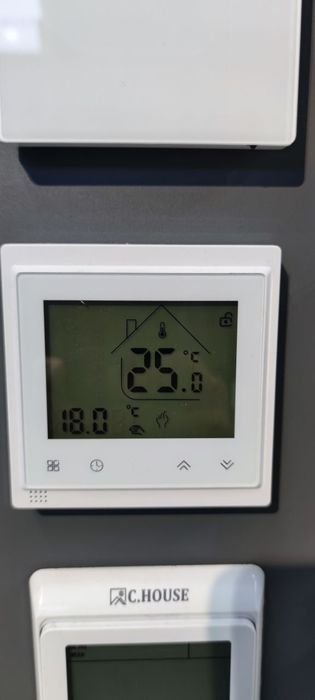 Комнатный термостат, терморегулятор