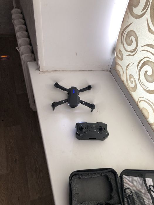 Продам два  дрона для детей