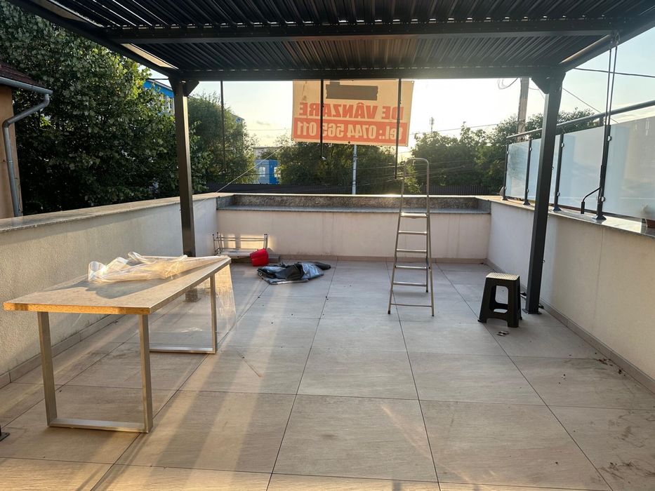 Apartament de vinzare vizavi de facultatea vasile goldis