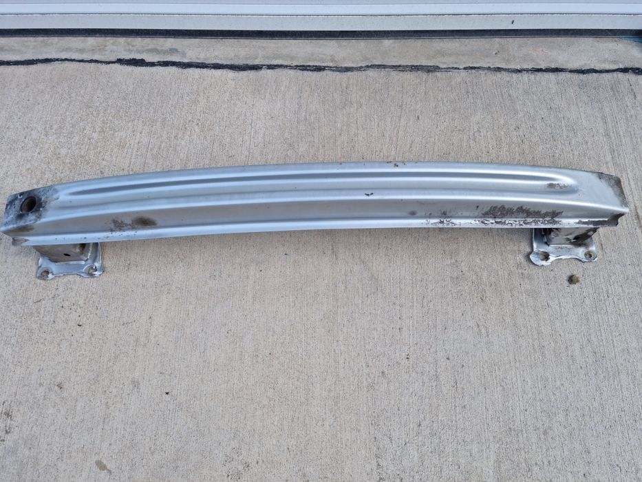 Основа (греда, усилка) задна броня за Шкода октавия след 2013г.