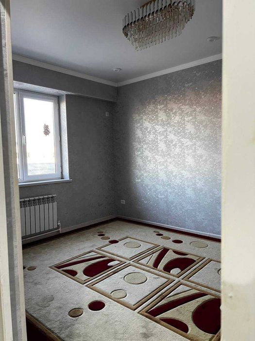 Мирабод тумани, компас тц оркасида 3 хона уй сотилади,60м2 янги ремонт