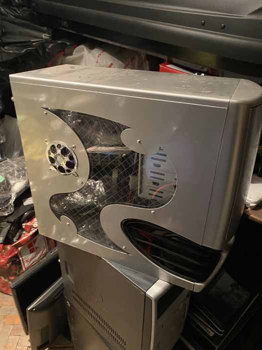 Сървър бох RoHs complian