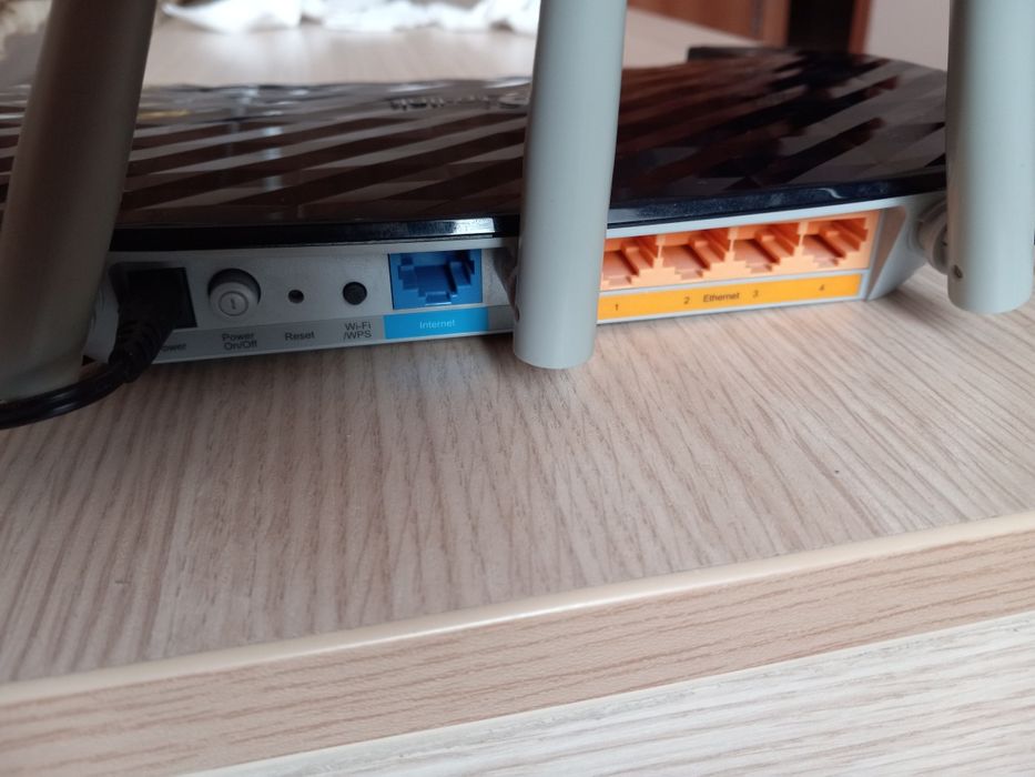 Рутер TP LINK с три антени