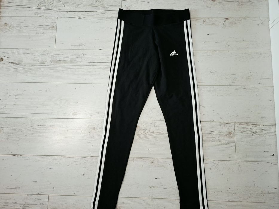 Adidas-Ориг. Дамски клин Нов!