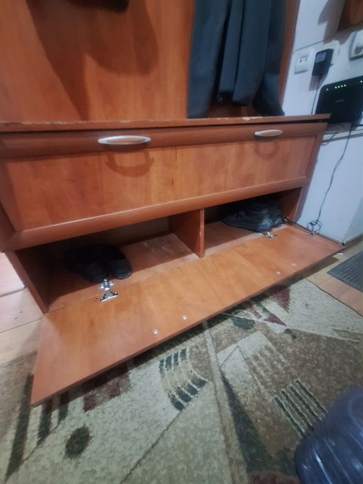 Срочно продам прихожую