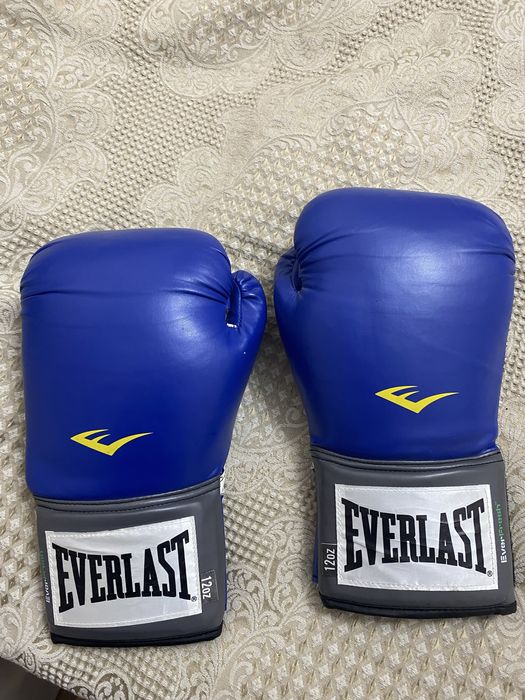 Перчатки боксерские