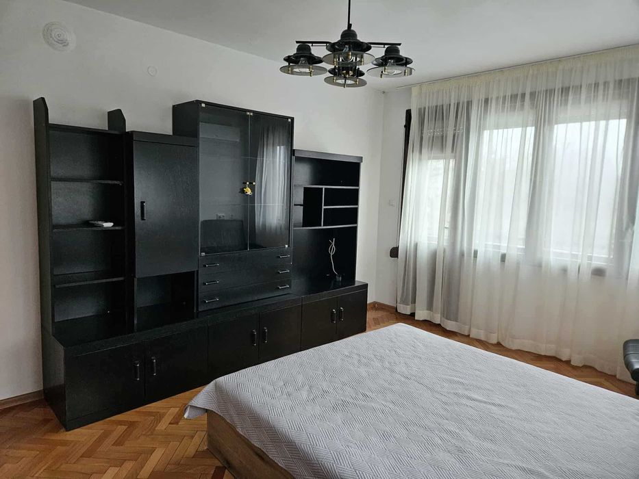 Дава се под наем Къща в Велико Търново, Колю Фичето - 200 кв.м за 612 € - Снимка #9