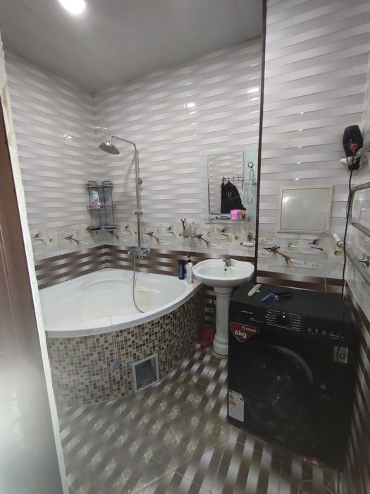 Срочно сдаётся квартира Мирабадский р-н Куйлюк массив 4 3/1/4