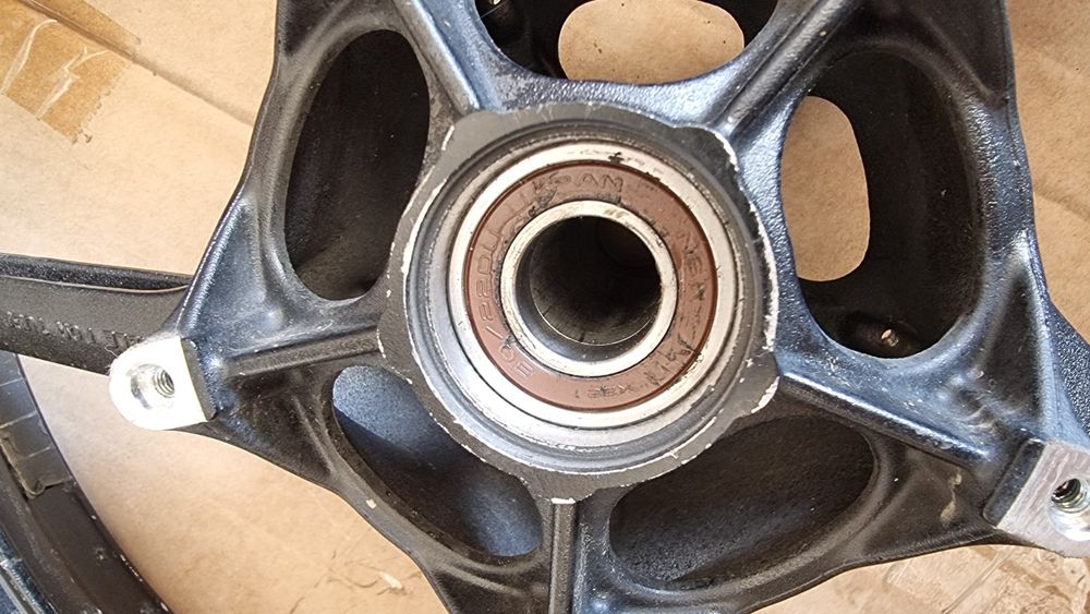 Roată față yamaha R1