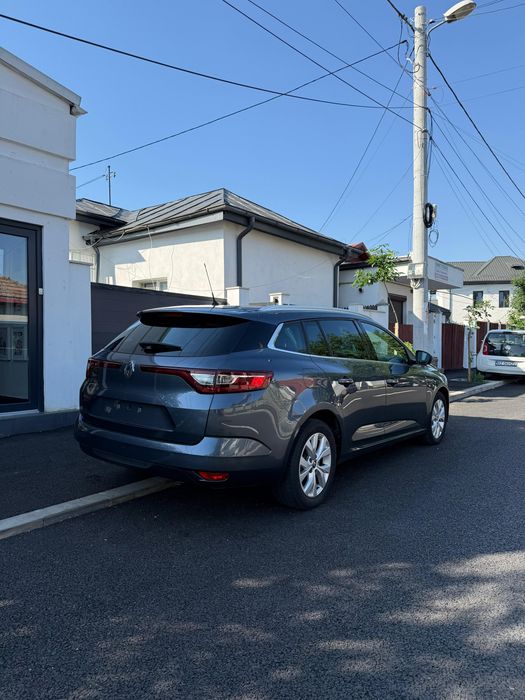 RENAULT Megane 2020 — imagine 3