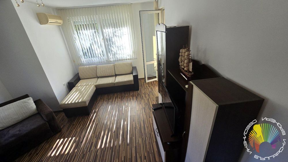 Дава се под наем Двустаен апартамент в Бургас, Център - 70 кв.м за 408 € - Снимка #4