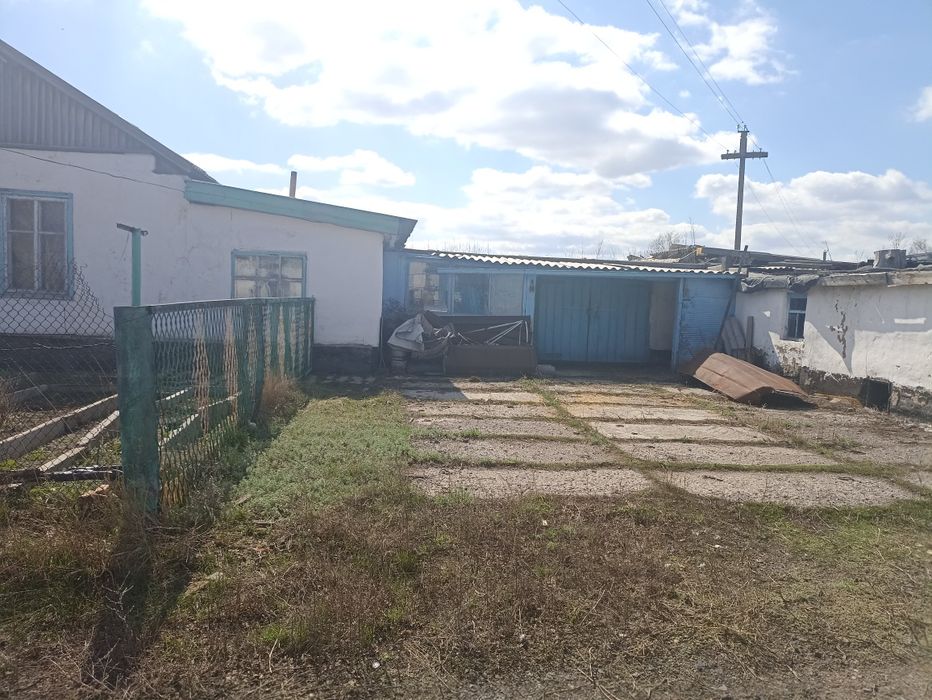 Подам дом и участок