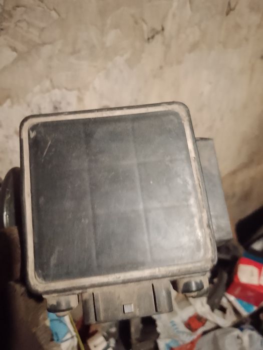 Запчасти на Mitsubishi Colt.
