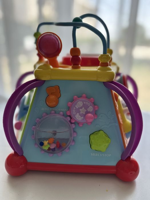 Интерактивна играчка за бебета Mappy Toys. Образователният джубокс