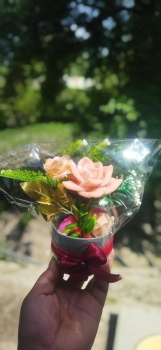 Sovunli gullar. Bayram va tug'ilgan kunlar uchun. Ajoyib hushbo'ylar.