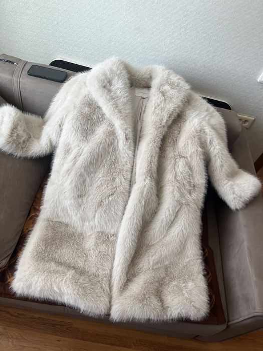 Шуба с Остина срочно