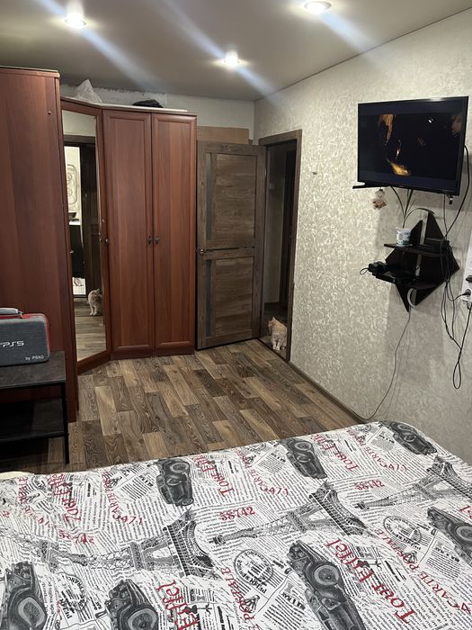 Продам 4х комнатную квартиру