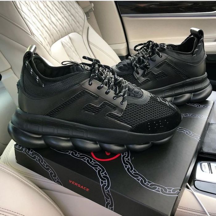 Chain reaction bărbați