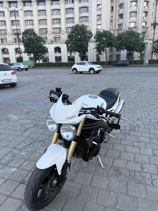 Triumph Speed Triple 1050