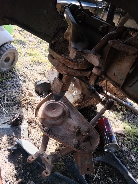 Запчасти на Ниву продам