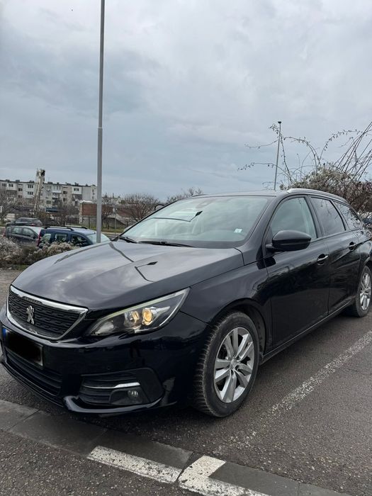 Продавам пежо 308