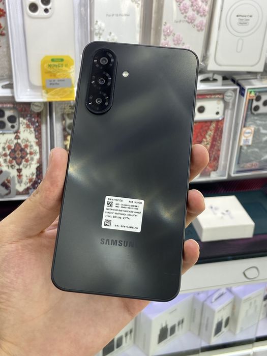 Samsung A17 6/128 ideal
