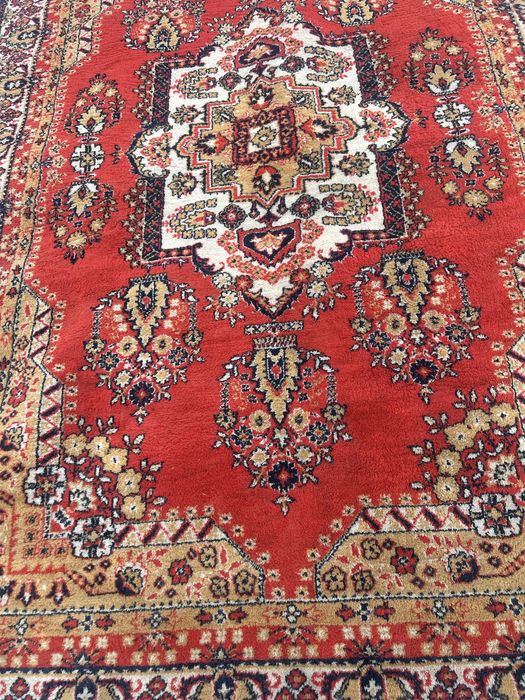 Продам ковер шерстяной