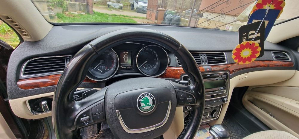 Vînd Skoda Superb 2 2010