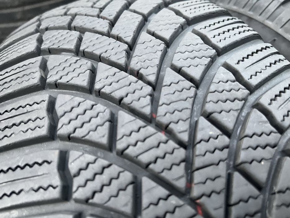 2бр 205/60/16 на 6мм с 24дот