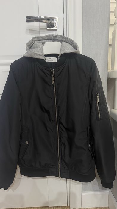 Куртка осенняя H&M 10-12 лет