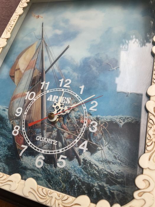 Стар часовник 3D от соца