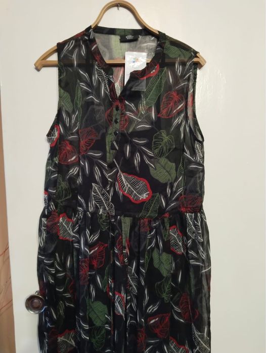 Продам платье 48-50 размер